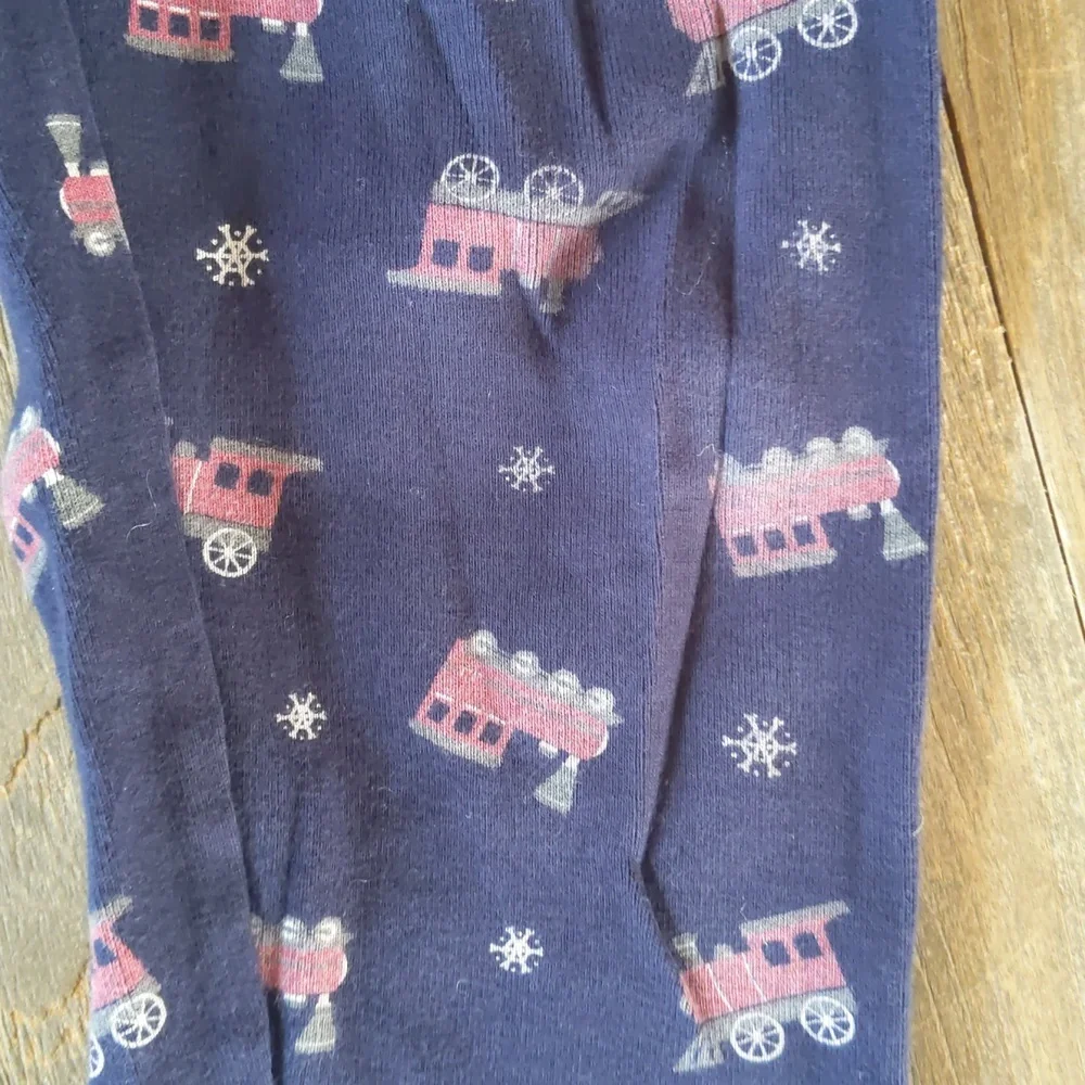Size 6 Janie and Jack cotton train pajamas set